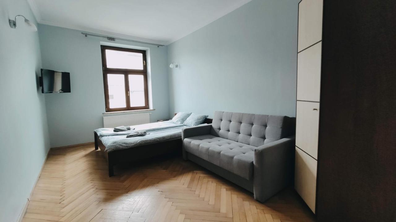 Florianska 10 By Homeprime Krakow Ngoại thất bức ảnh