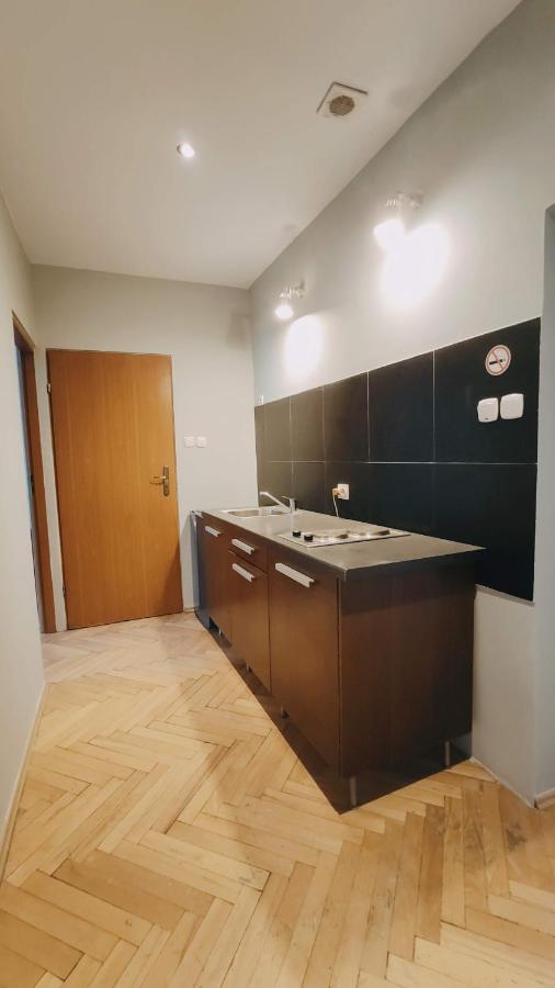 Florianska 10 By Homeprime Krakow Ngoại thất bức ảnh